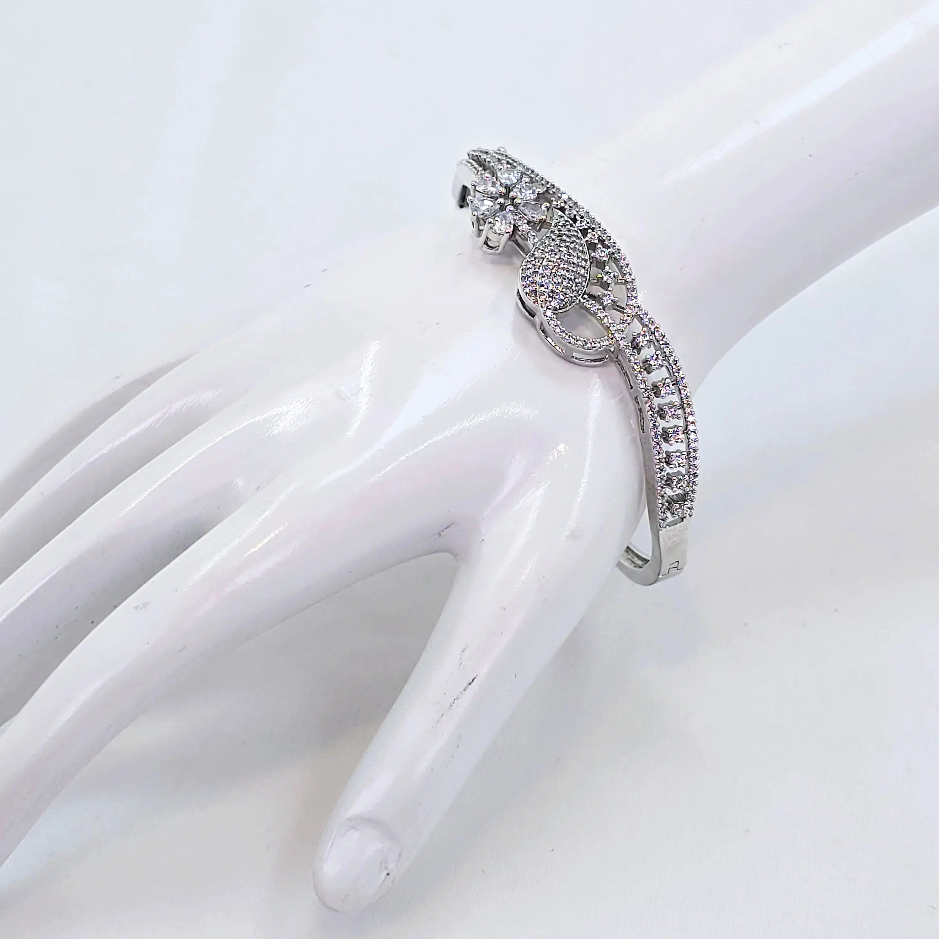 The Samira Whitegold A.D Bracelet
