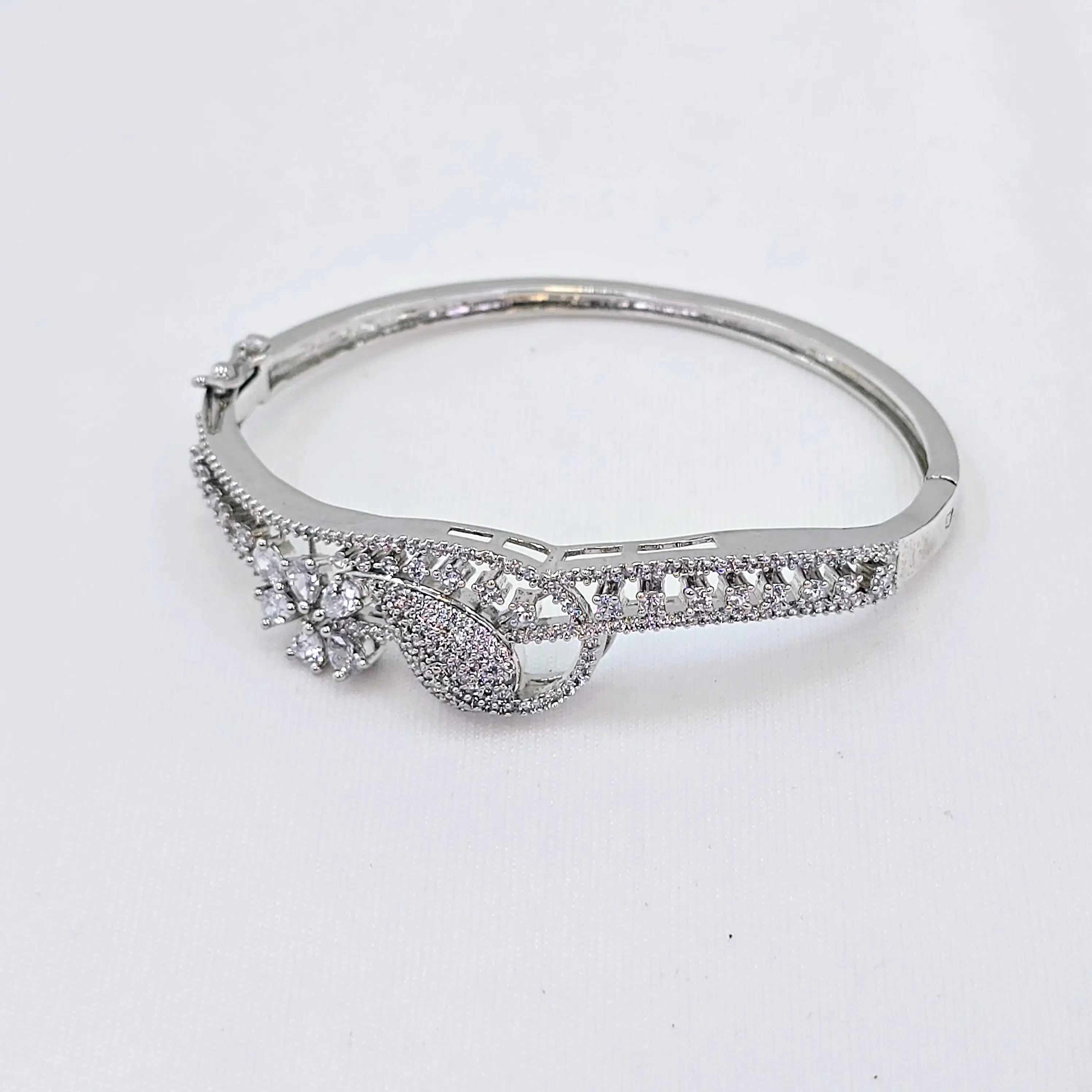 The Samira Whitegold A.D Bracelet
