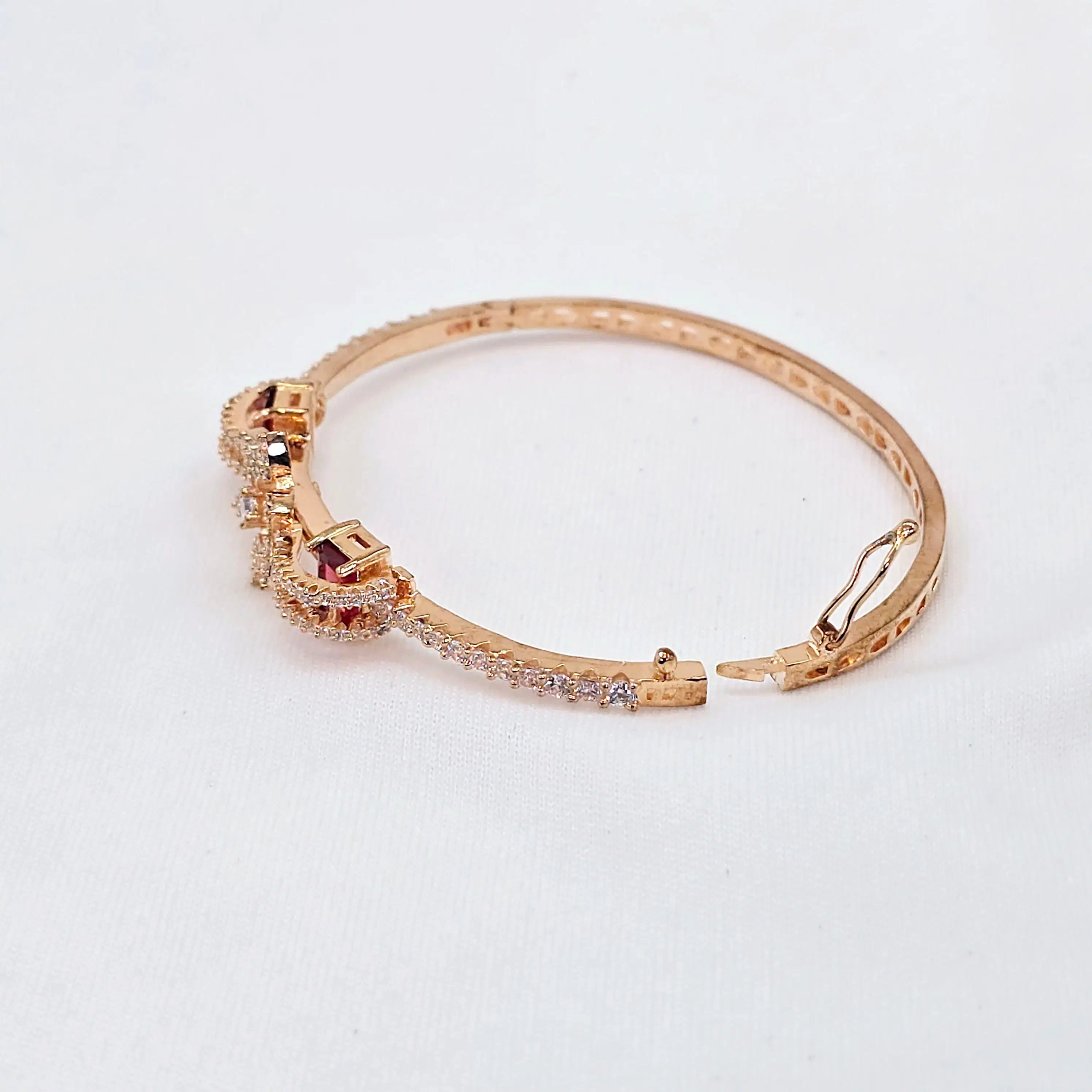 The Shanaya Rosegold A.D Bracelet