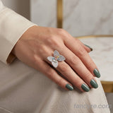 The Aitana Whitegold A.D Ring