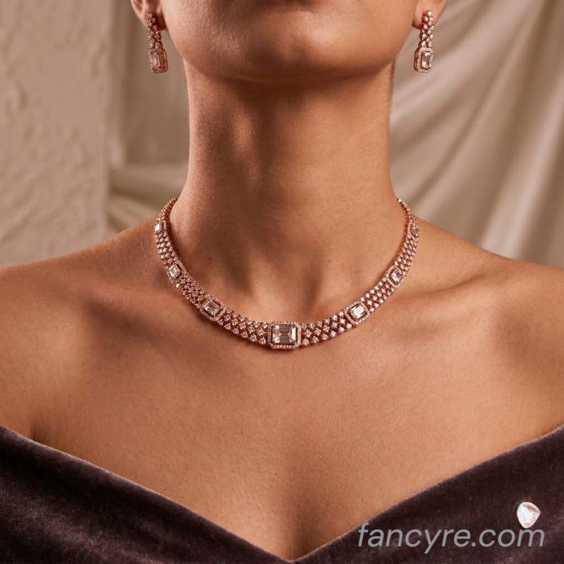 The Alexa Rosegold A.D Necklace
