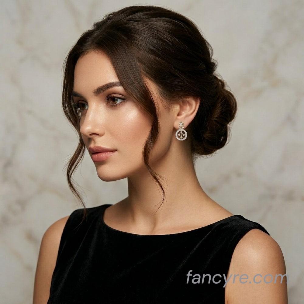 The Sarina Yellowgold A.D Earring