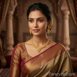 The Rugdhi Goldforming Necklace