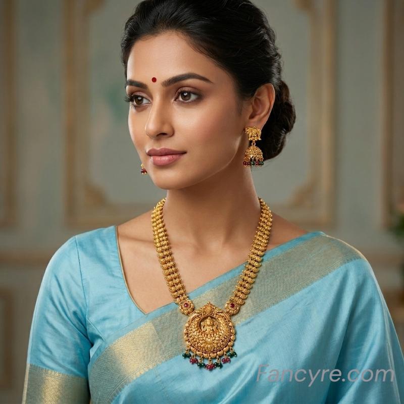 The Aashna Antique Goldforming Necklace