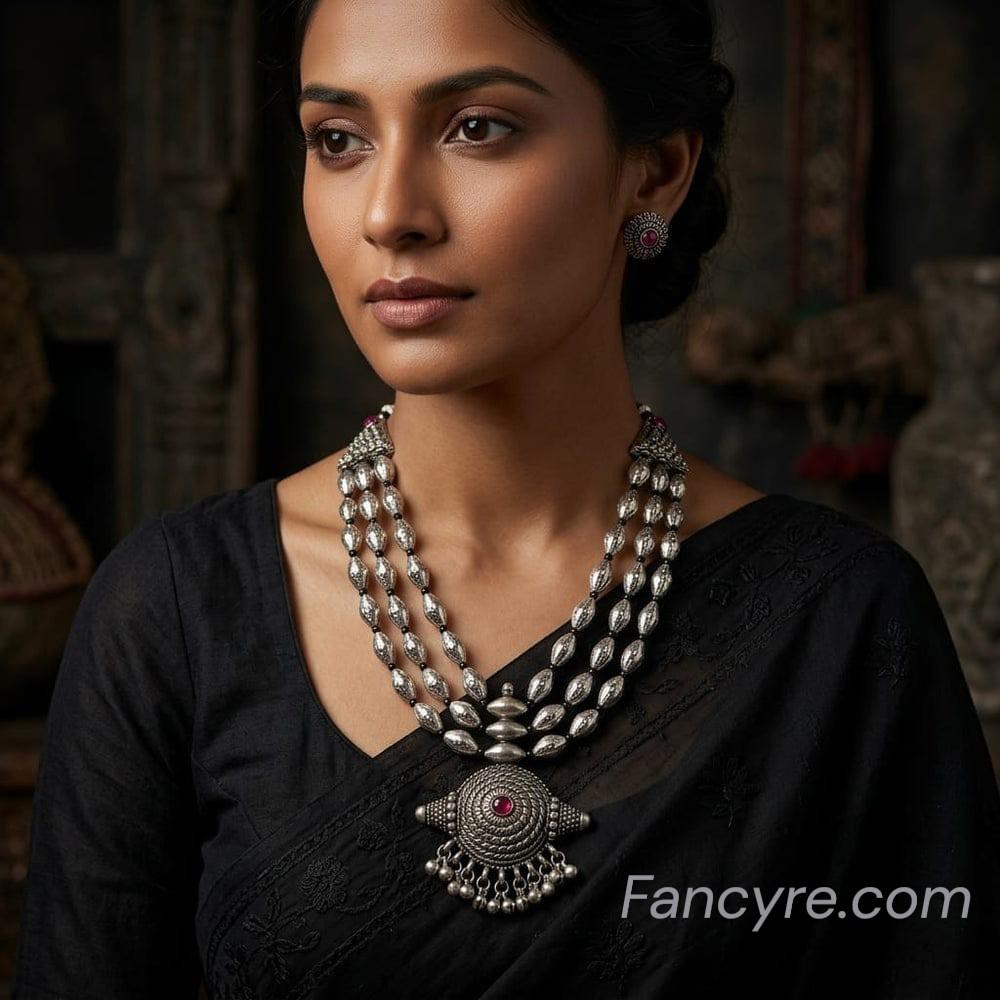 The Haley Oxidized Long Necklace