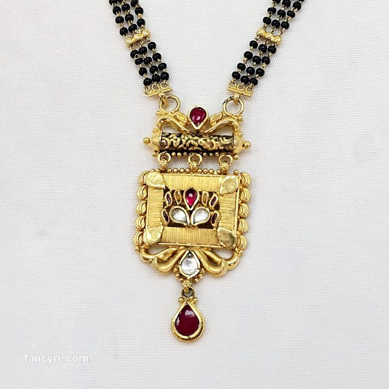 The Mona Antique Goldforming Mangalsutra