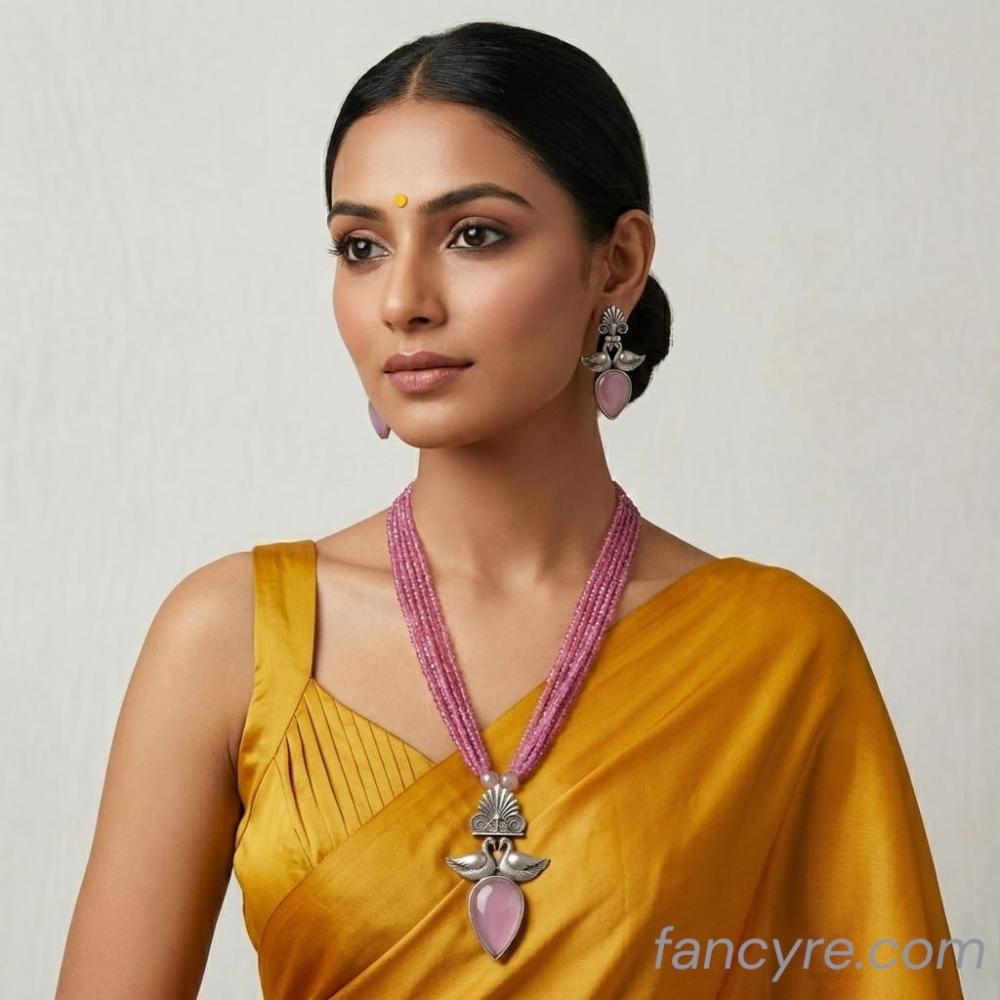 The Saisha Fancy Re Customized Necklace