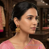 The Tamini Kempu Earring