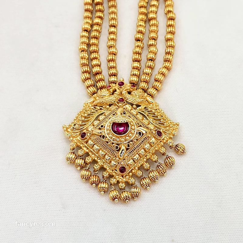 The Vinita Antique Goldforming Necklace