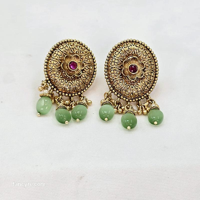 The Kunwrani Rajwadi Long Necklace