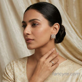 The Avrill Yellowgold A.D Earring