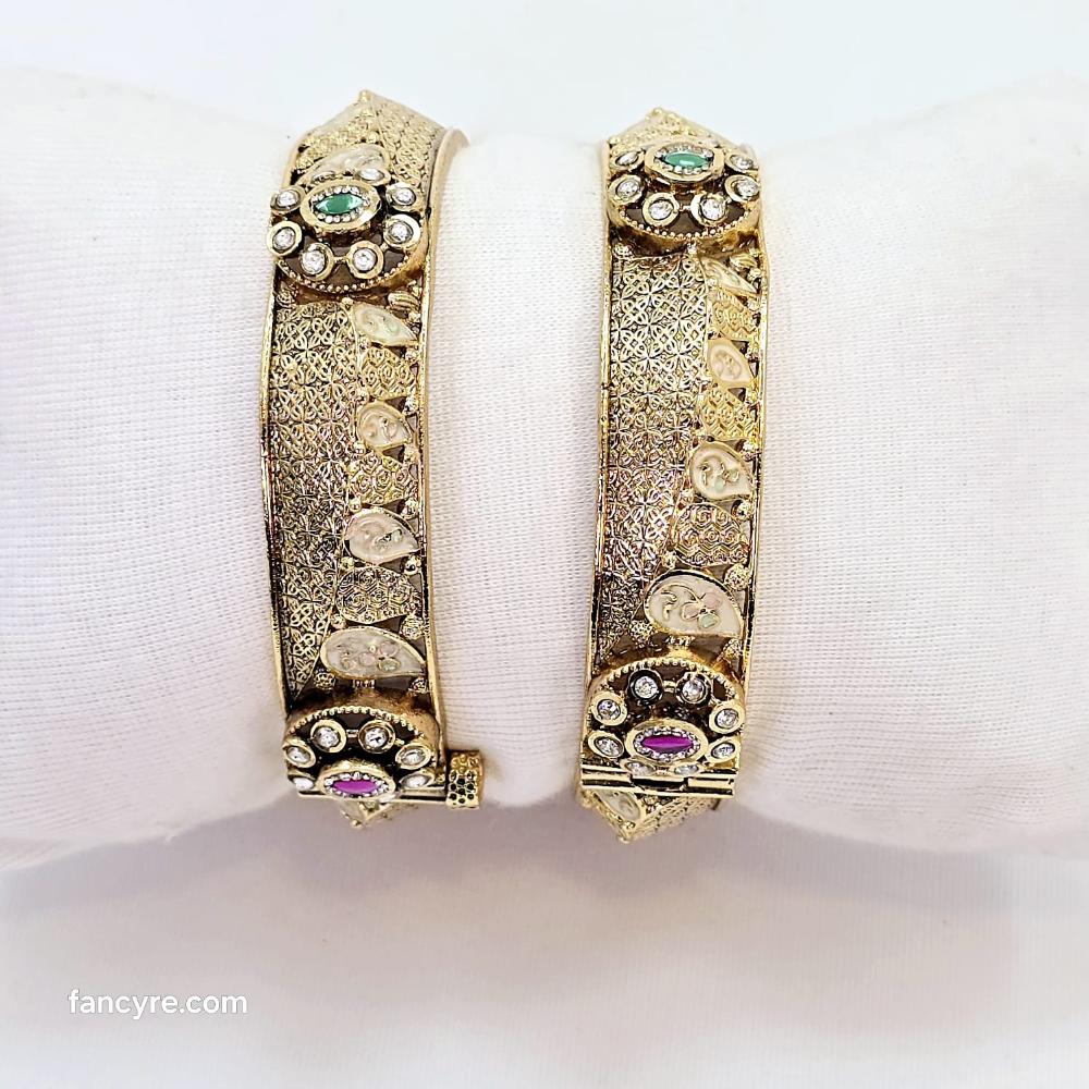 The Pramila Rajwadi Bangle