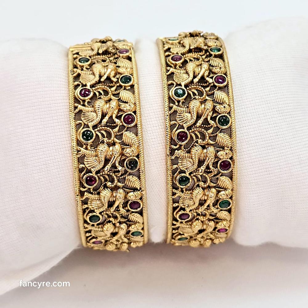 The Rachna Rajwadi Bangle
