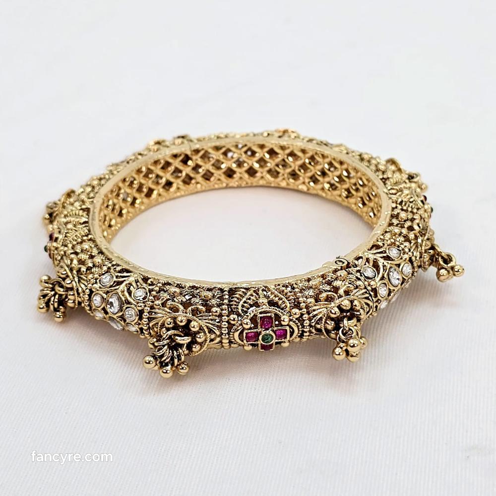 The Rohini Rajwadi Bangle