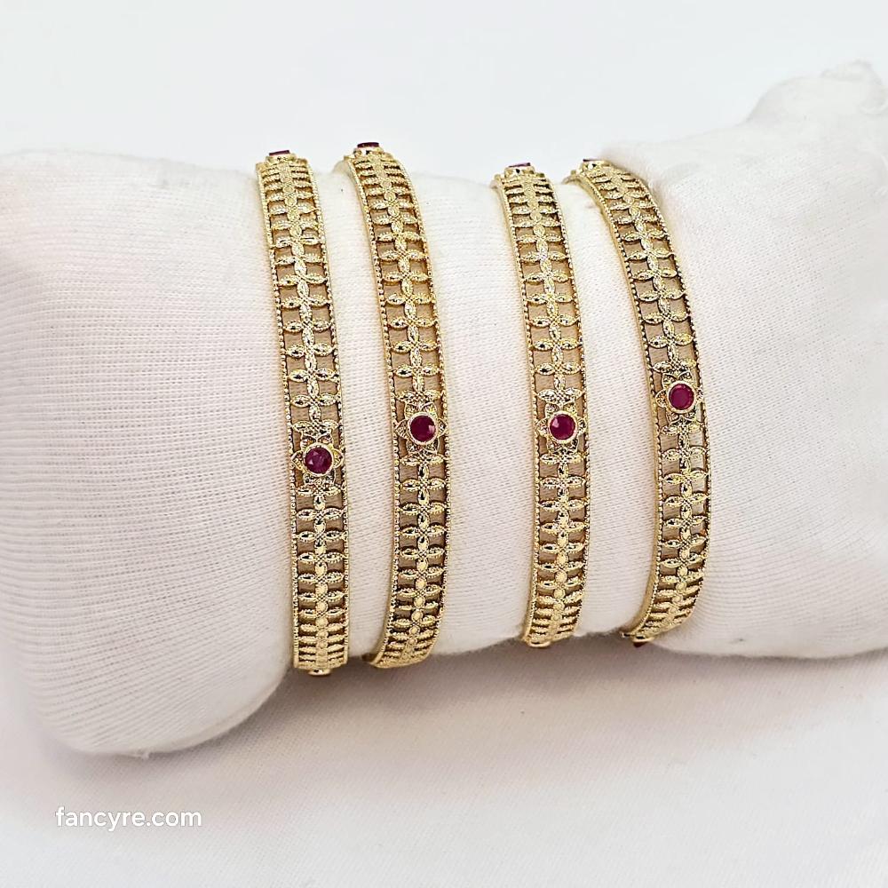 The Sachi Rajwadi Bangle