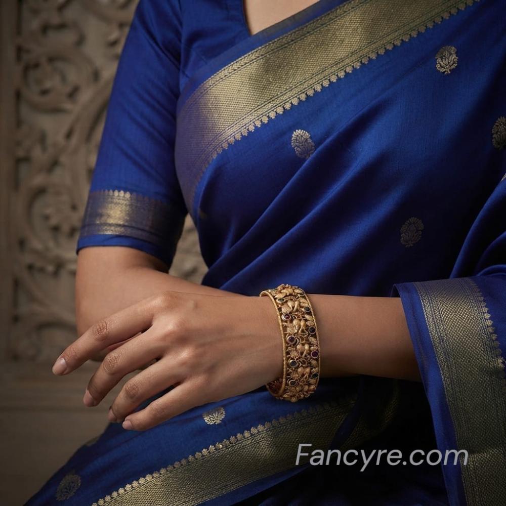 The Rachna Rajwadi Bangle
