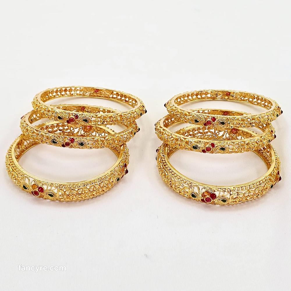 The Kumud Antique Goldforming Bangle