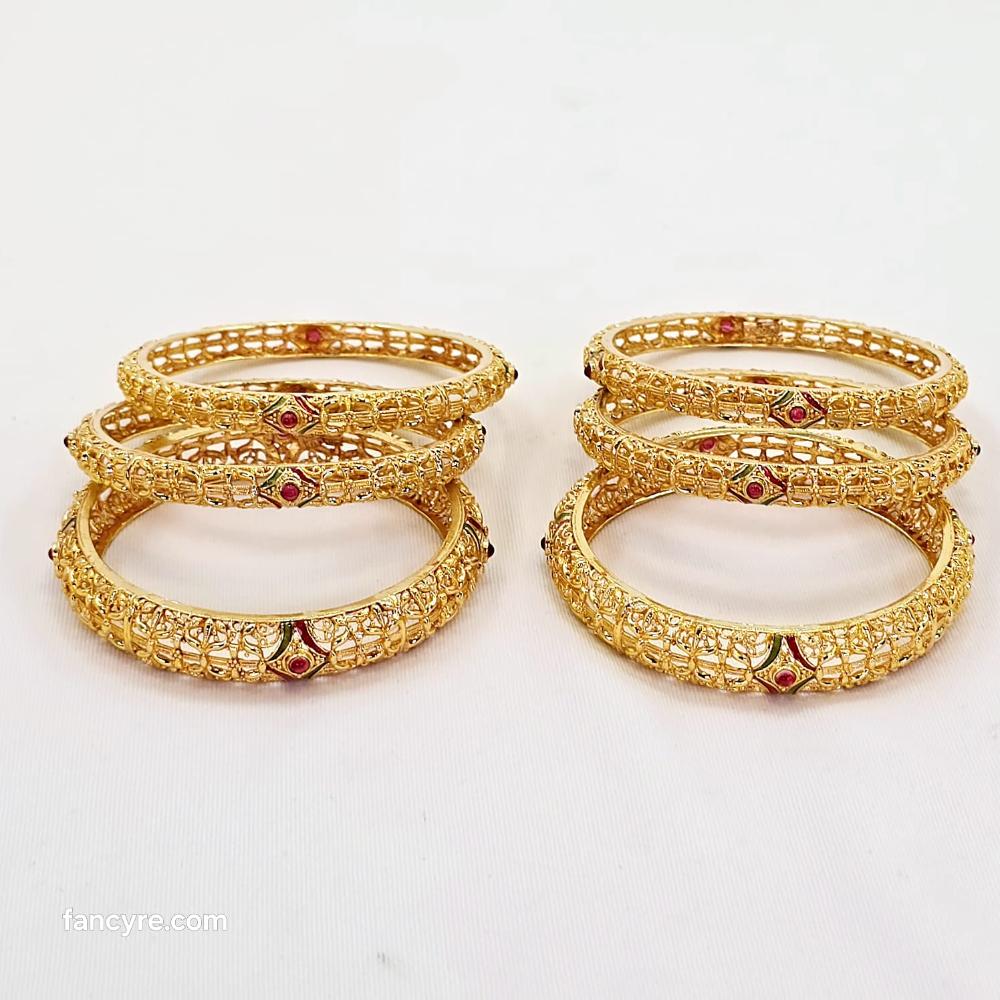 The Disha Antique Goldforming Bangle