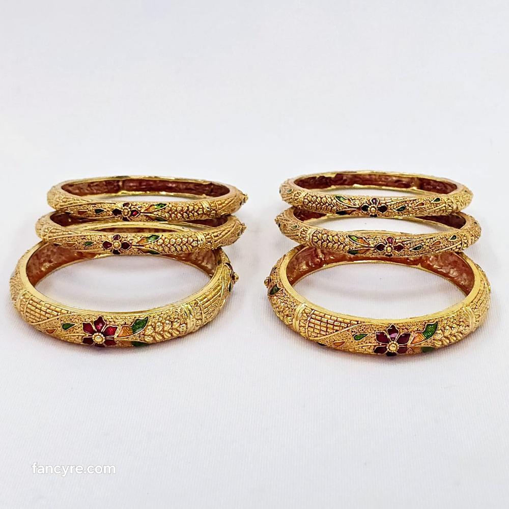 The Tanmayi Antique Goldforming Bangle