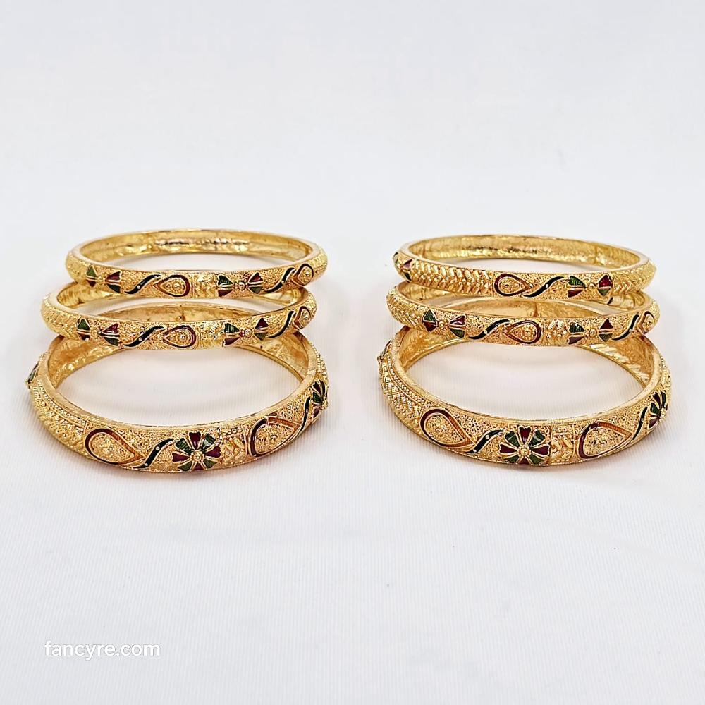 The Yashvi Antique Goldforming Bangle