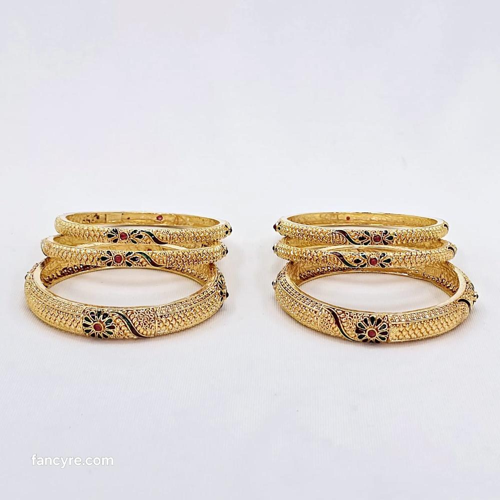 The Simar Antique Goldforming Bangle
