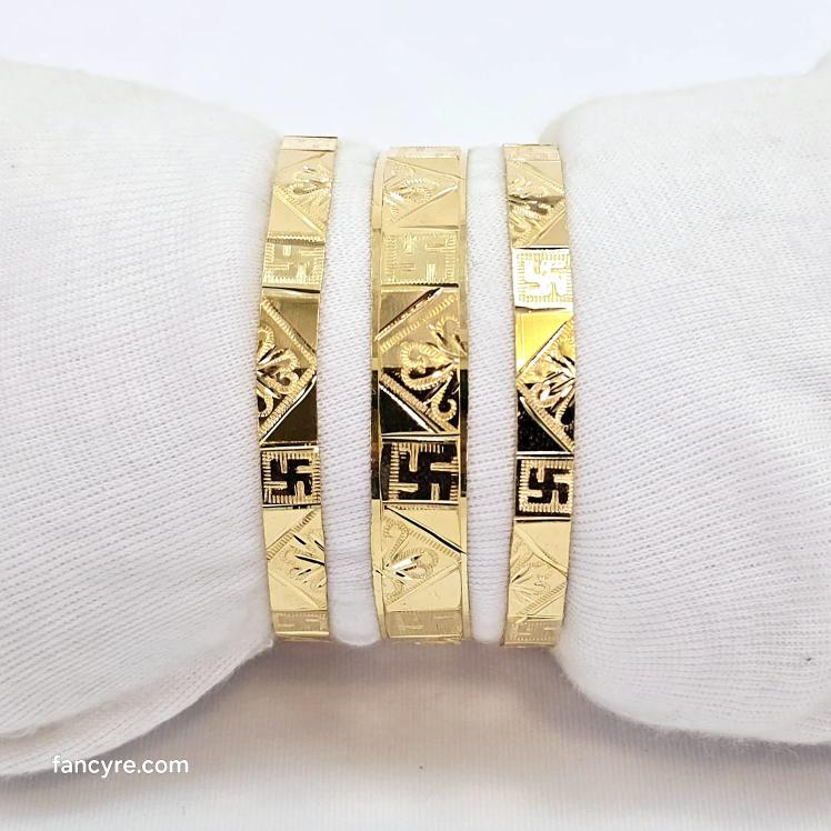 The Yogini Goldforming Bangle