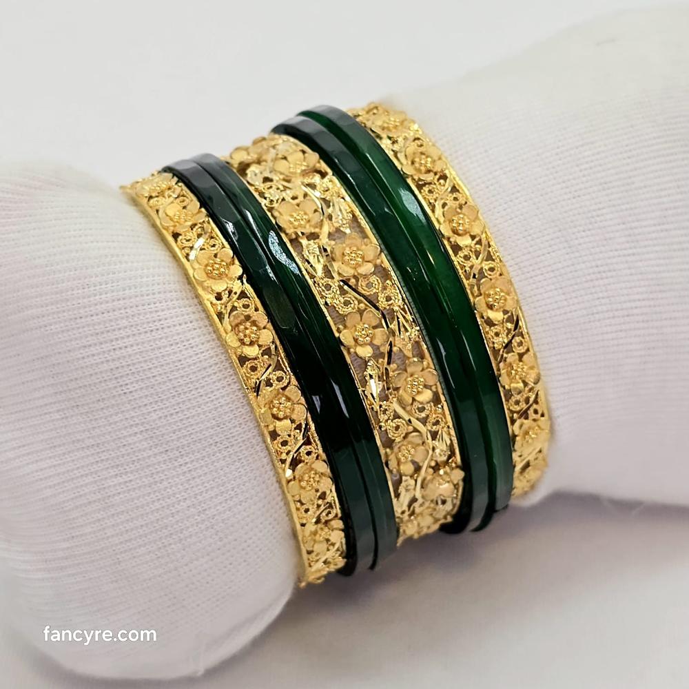 The Vidisha Goldforming Bangle