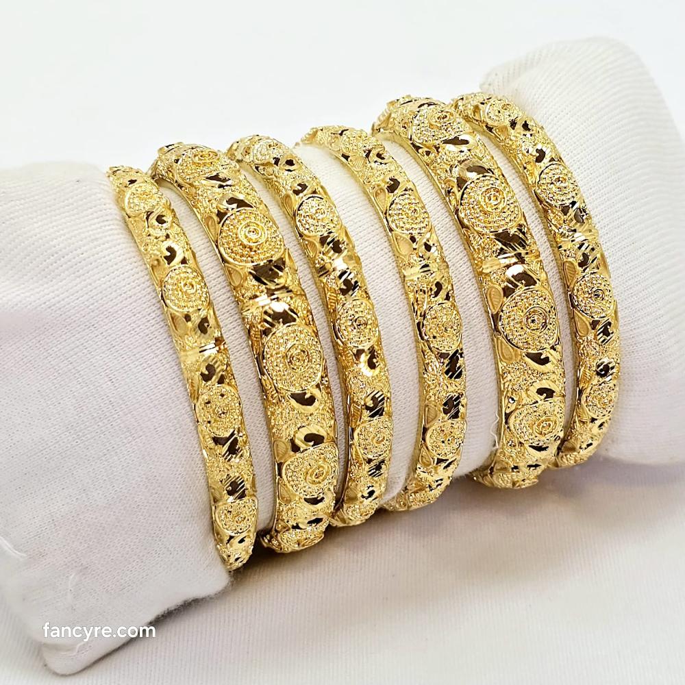 The Samaya Goldforming Bangle