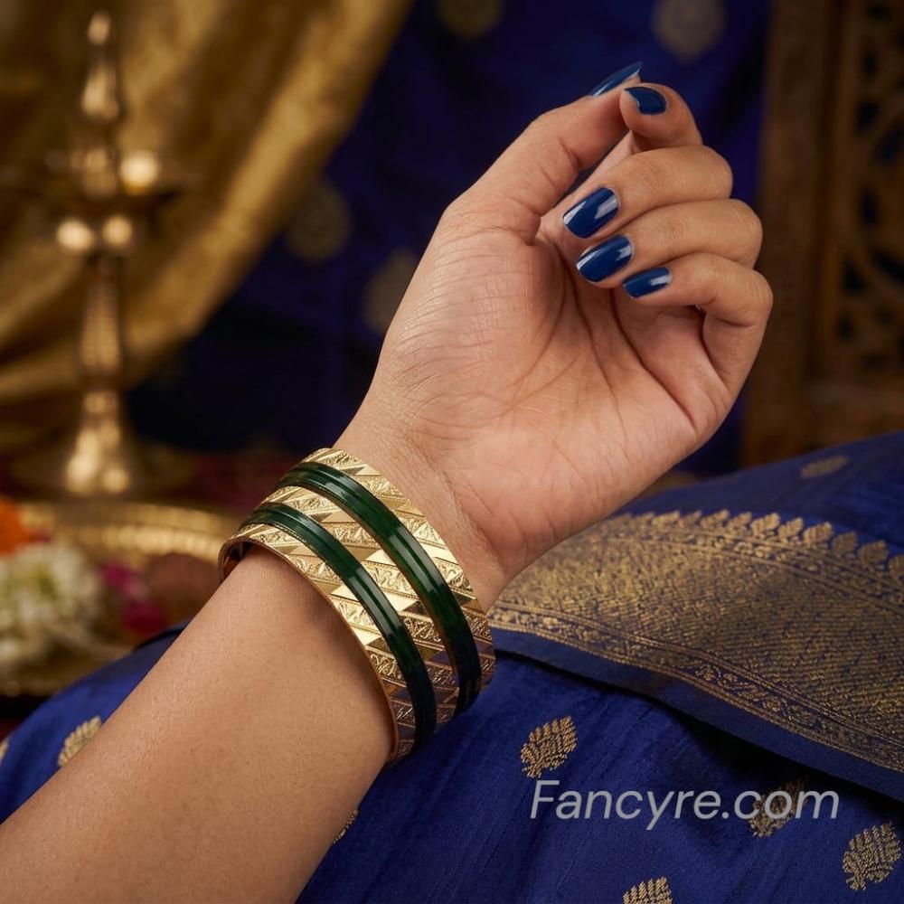 The Swarupa Goldforming Bangle