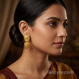 The Harsika Goldforming Earring