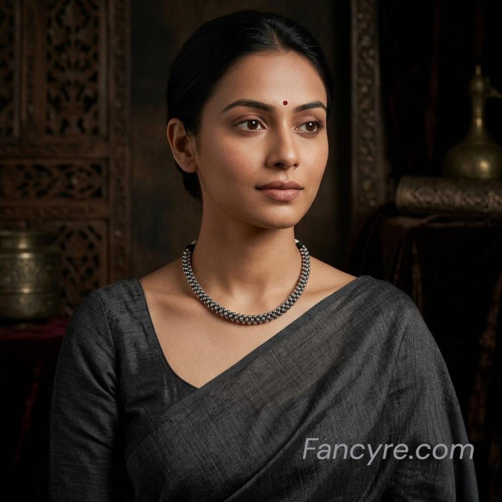 The Zena Oxidized Necklace