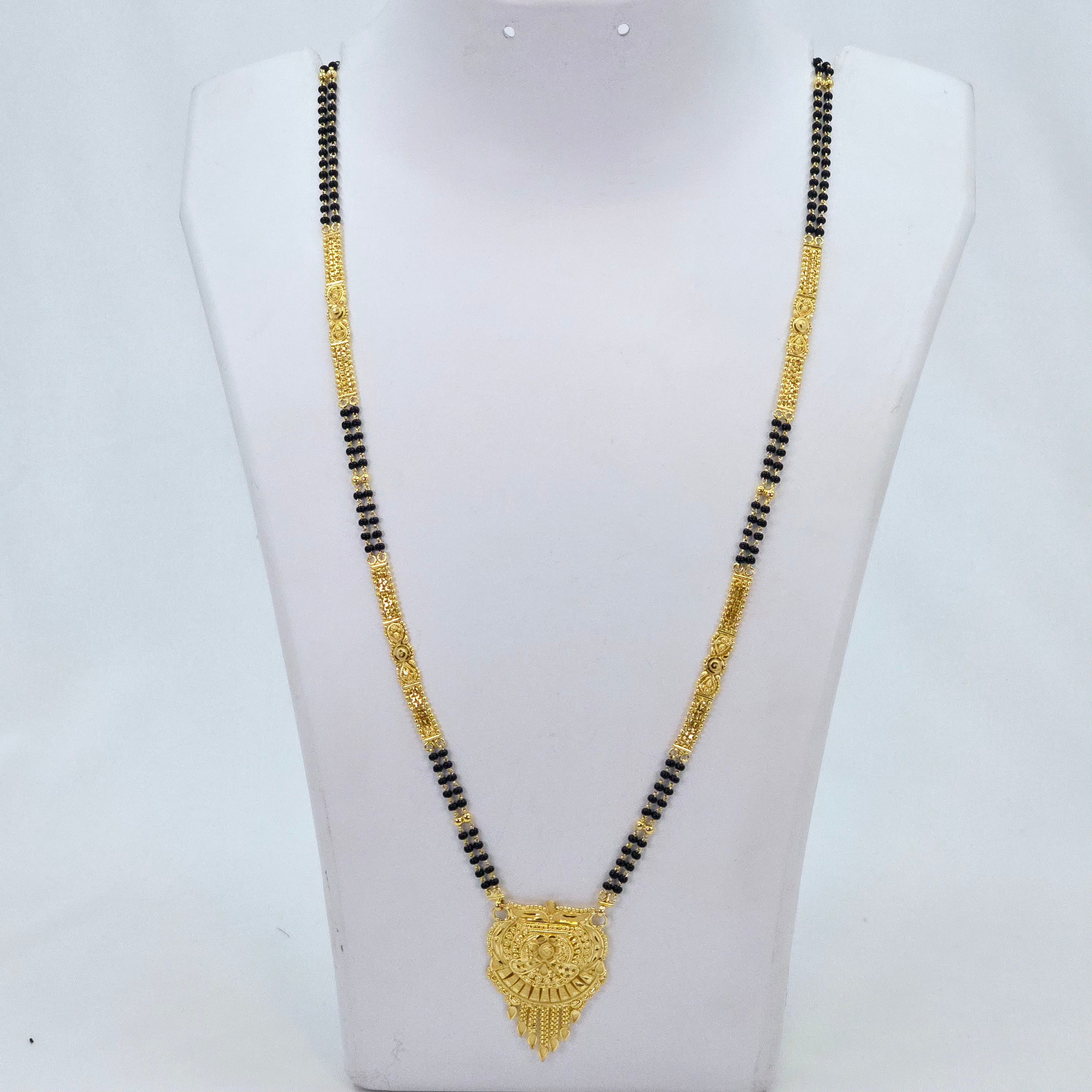 The Adhira Goldforming Mangalsutra