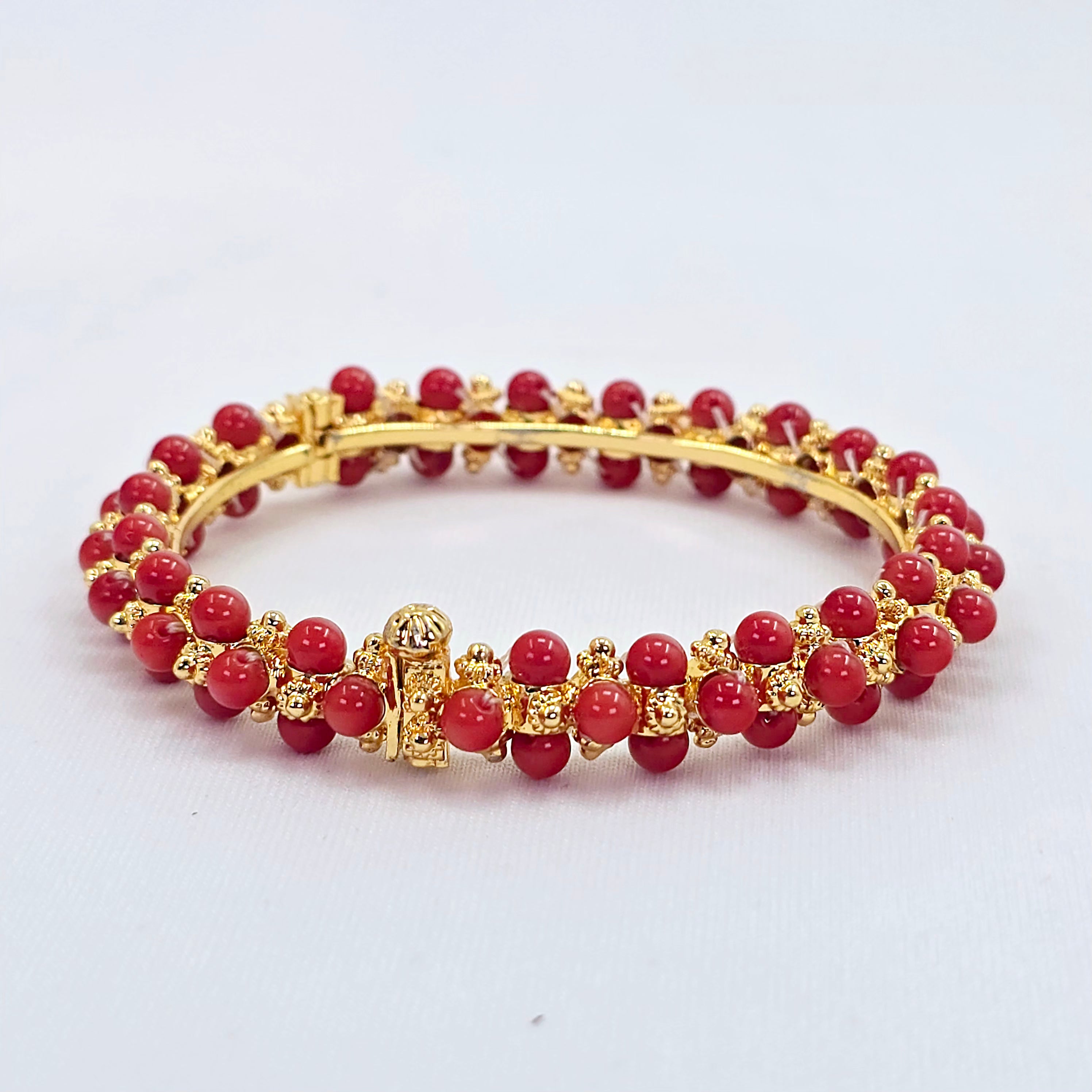 The Mugdha Moti Bangle