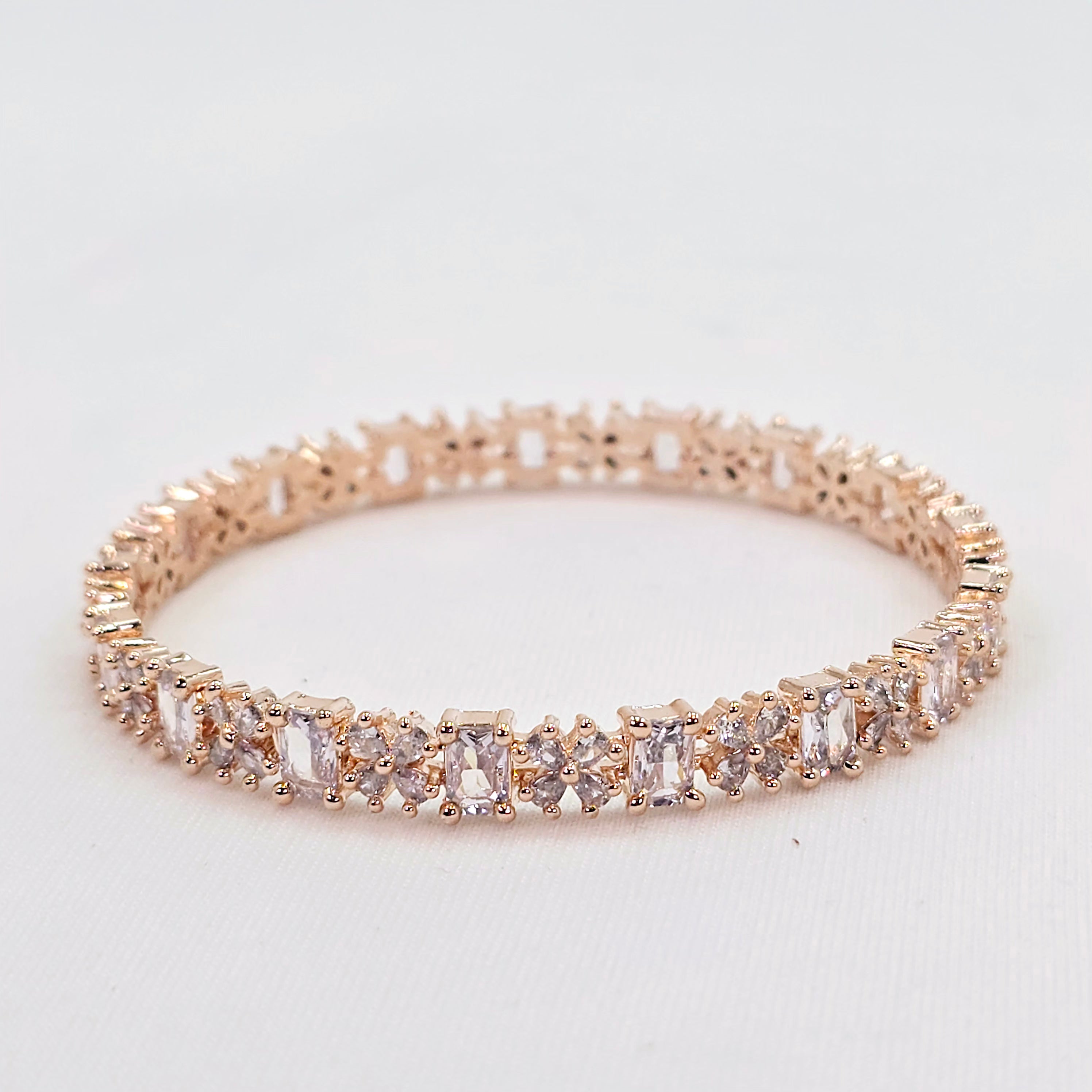 The Honey Rosegold A.D Bangle