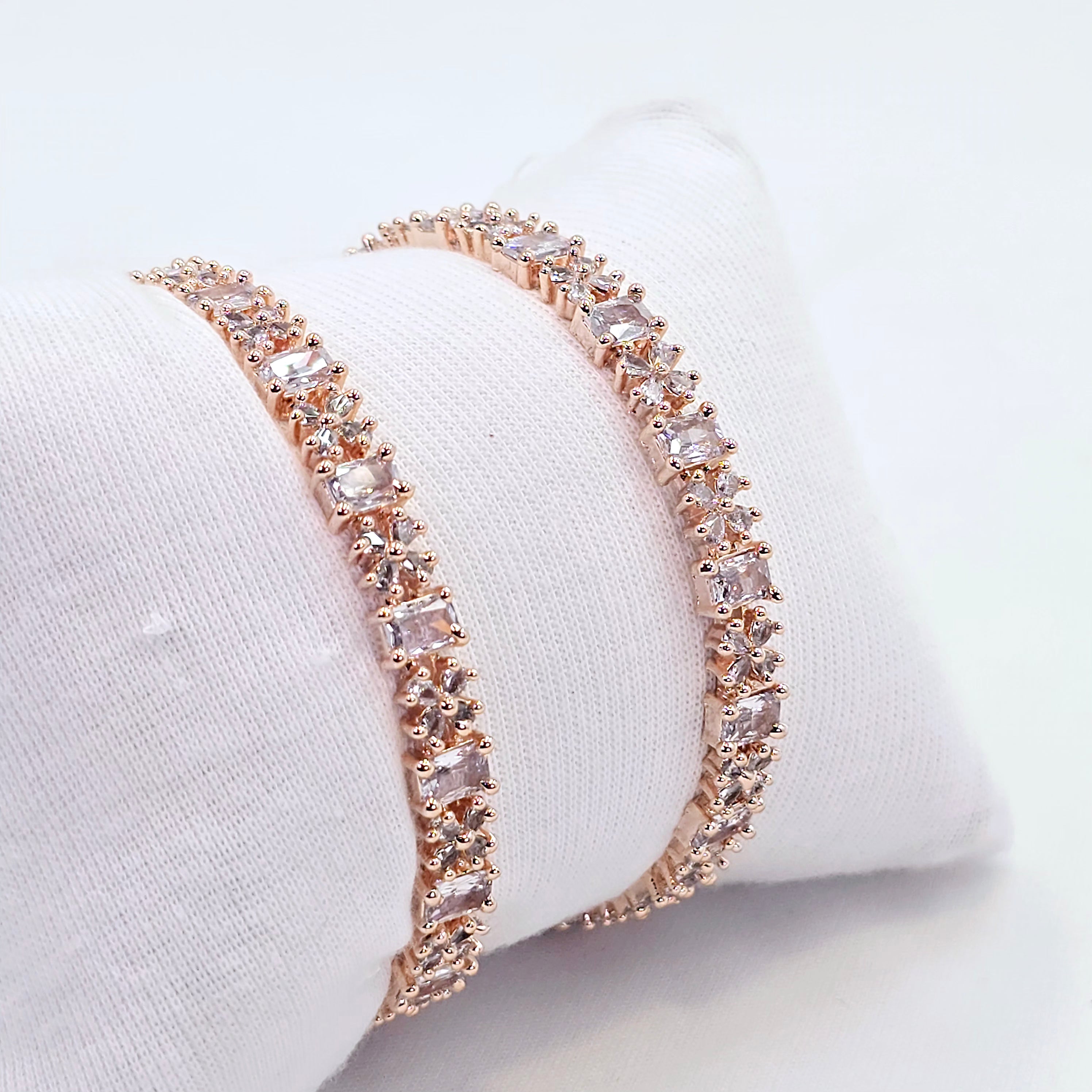 The Honey Rosegold A.D Bangle