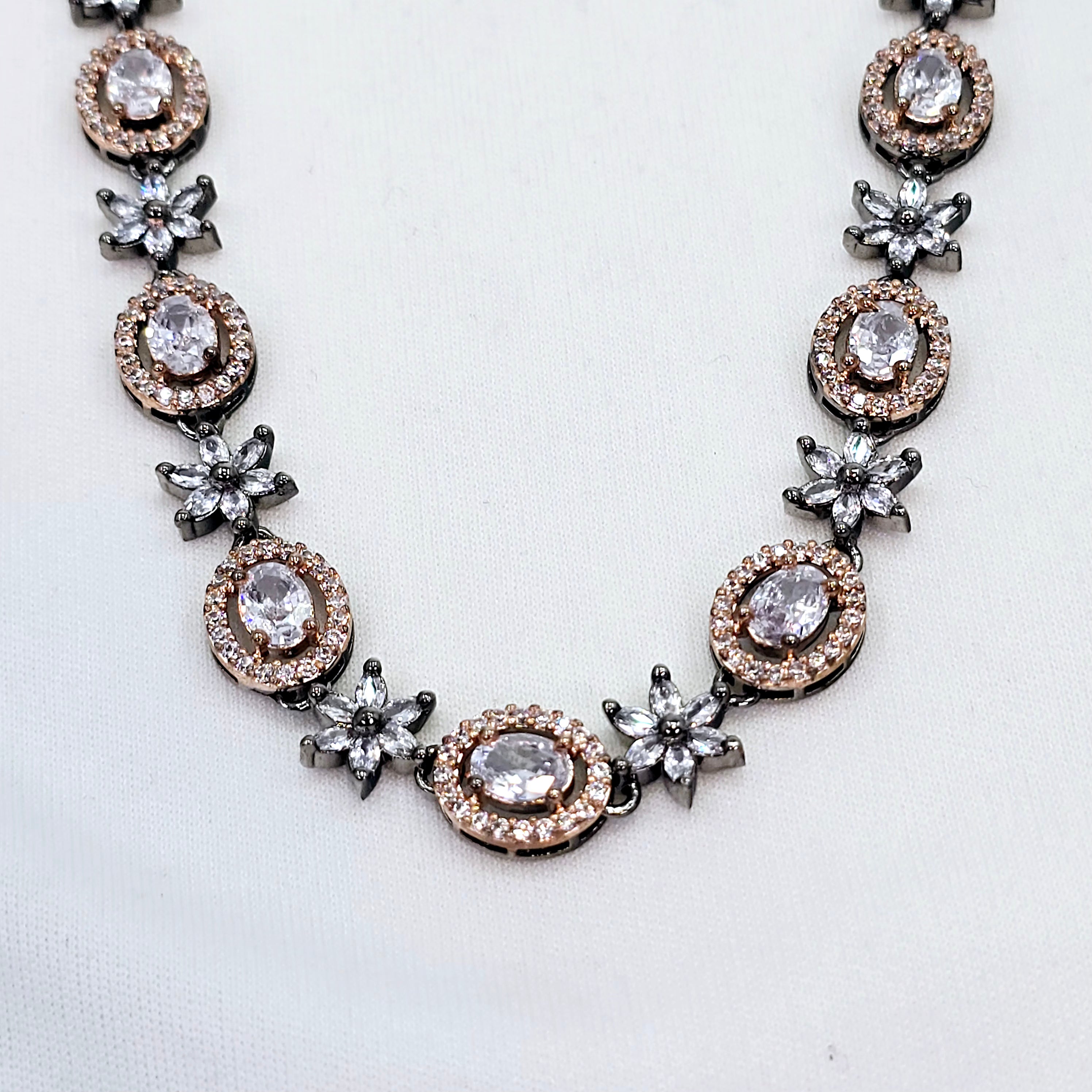 The Hadley Blackgold A.D Necklace
