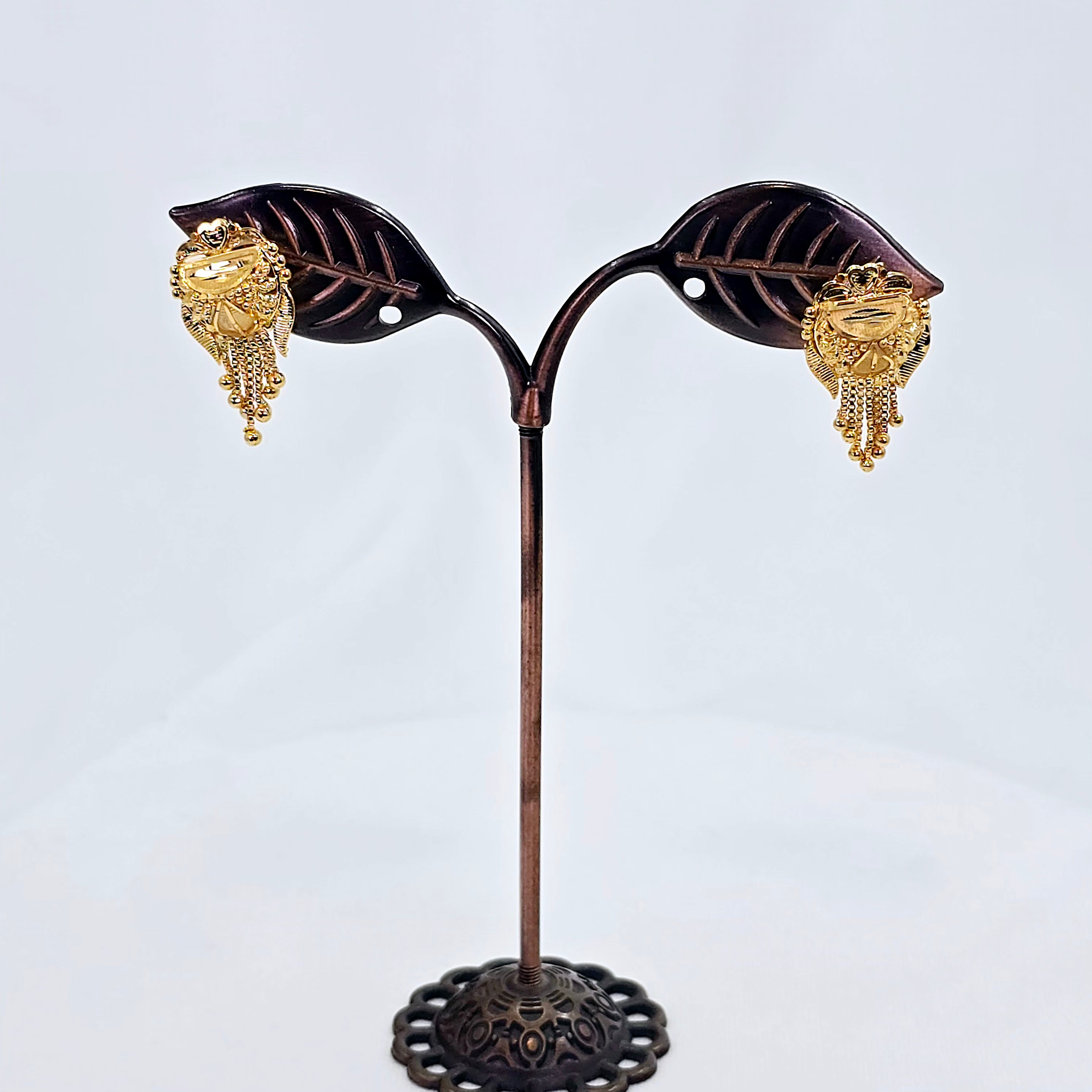 The Manali Goldforming Earring