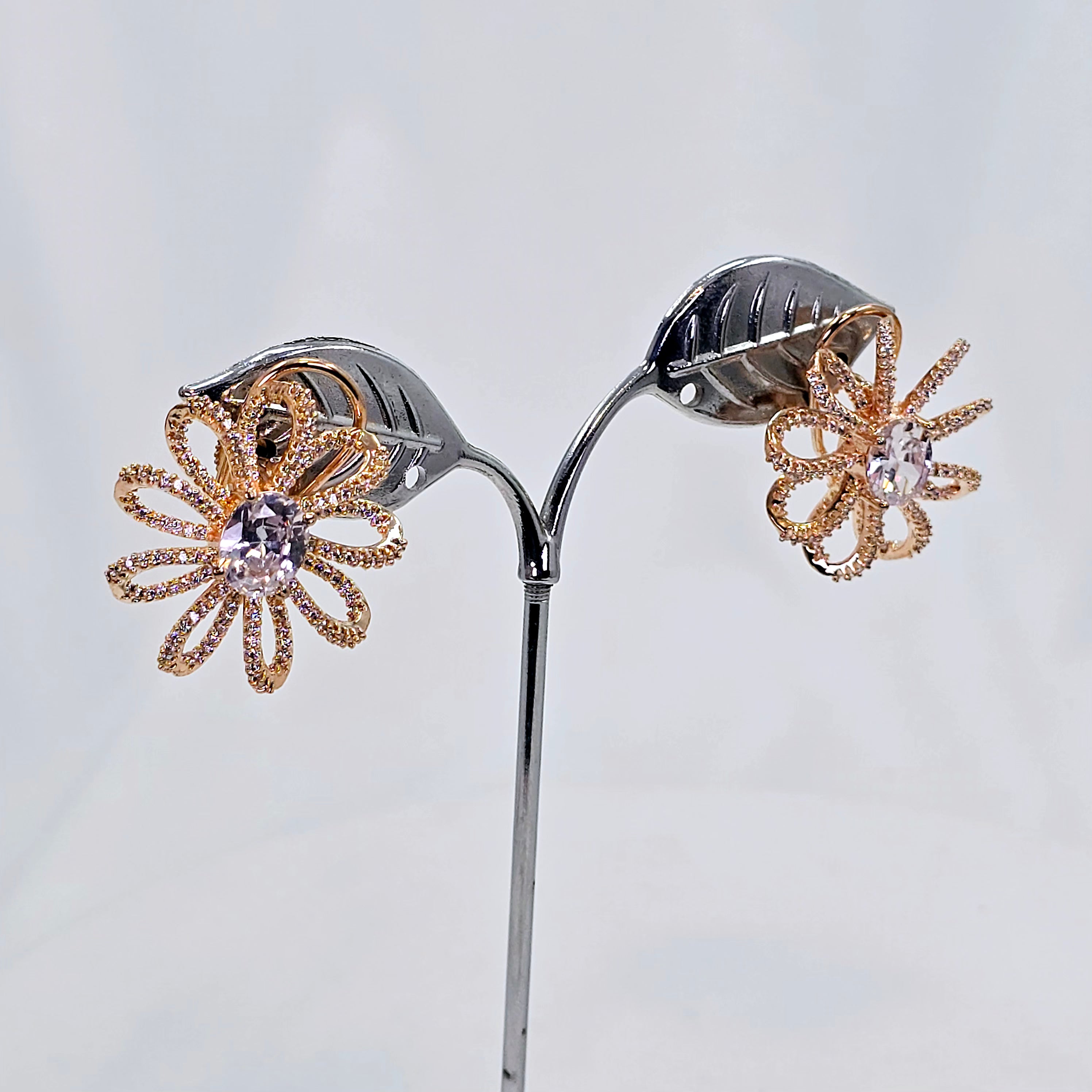 The Kahlani Rosegold A.D Earring