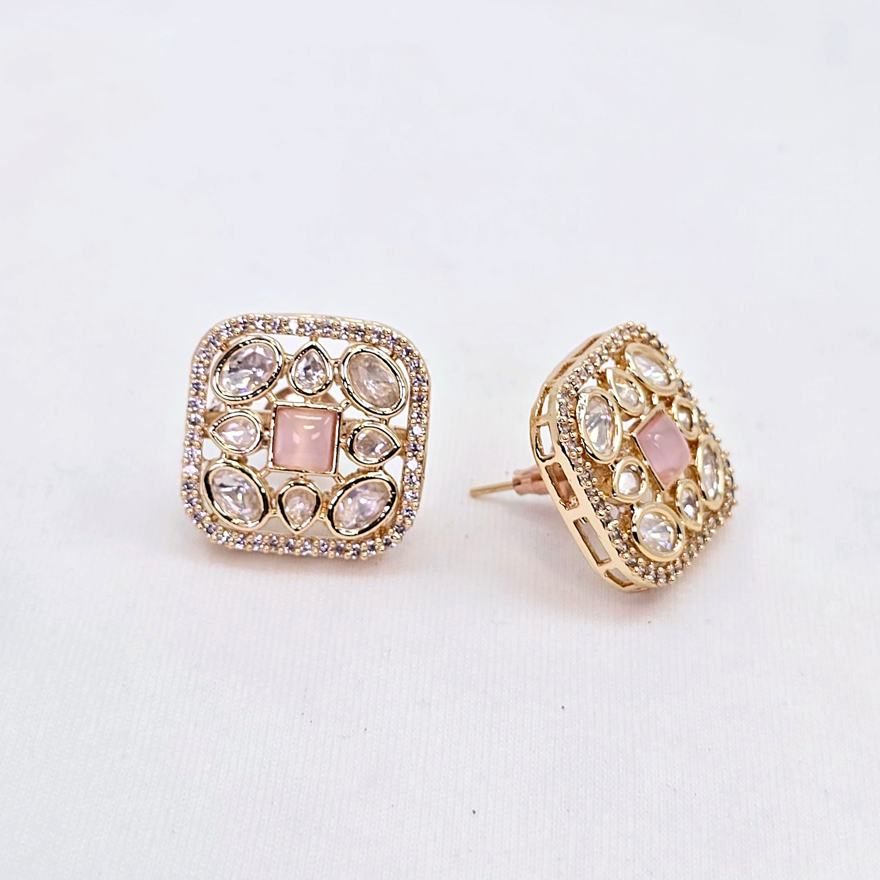 The Sarika Kundan Earring