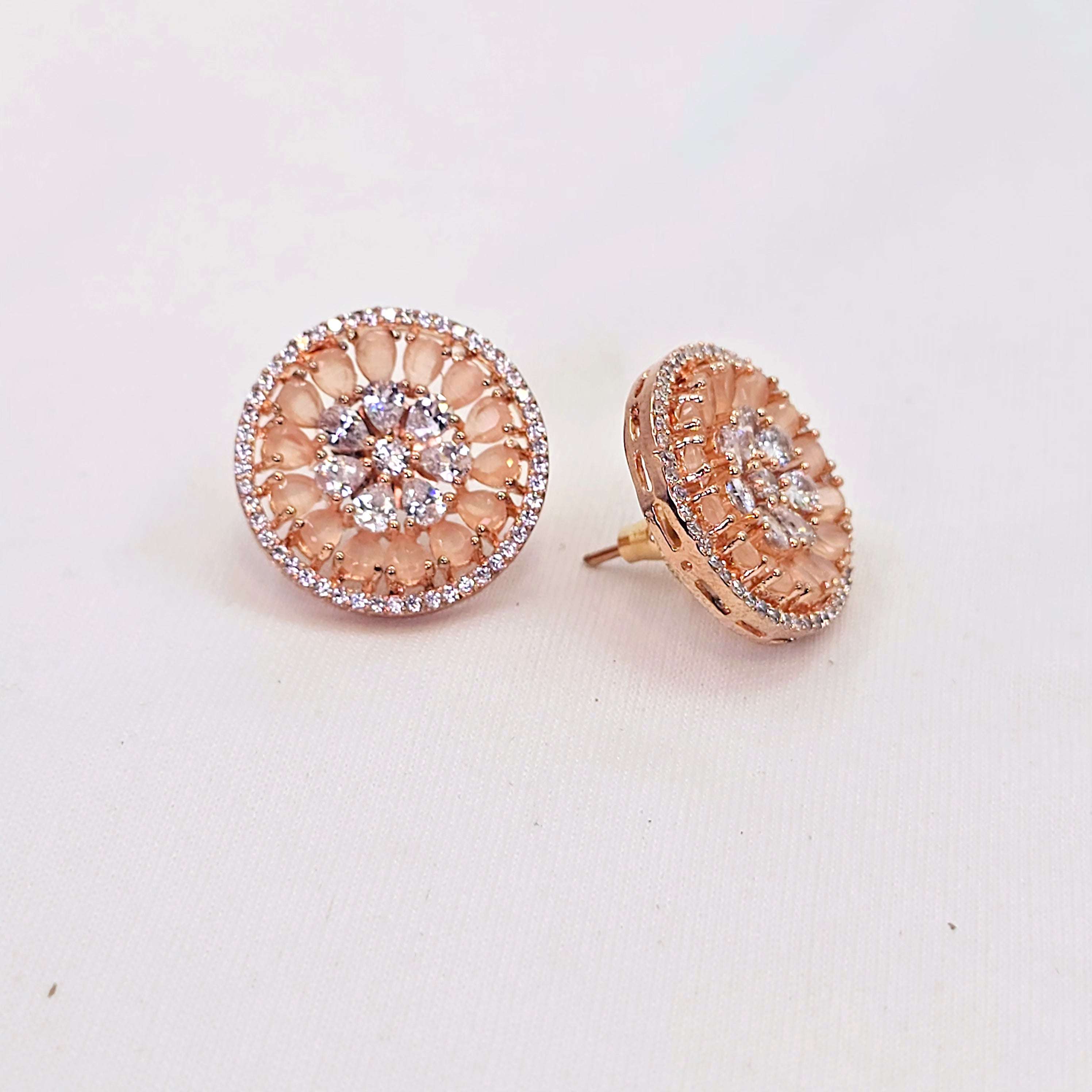 The Ayah Rosegold A.D Earring