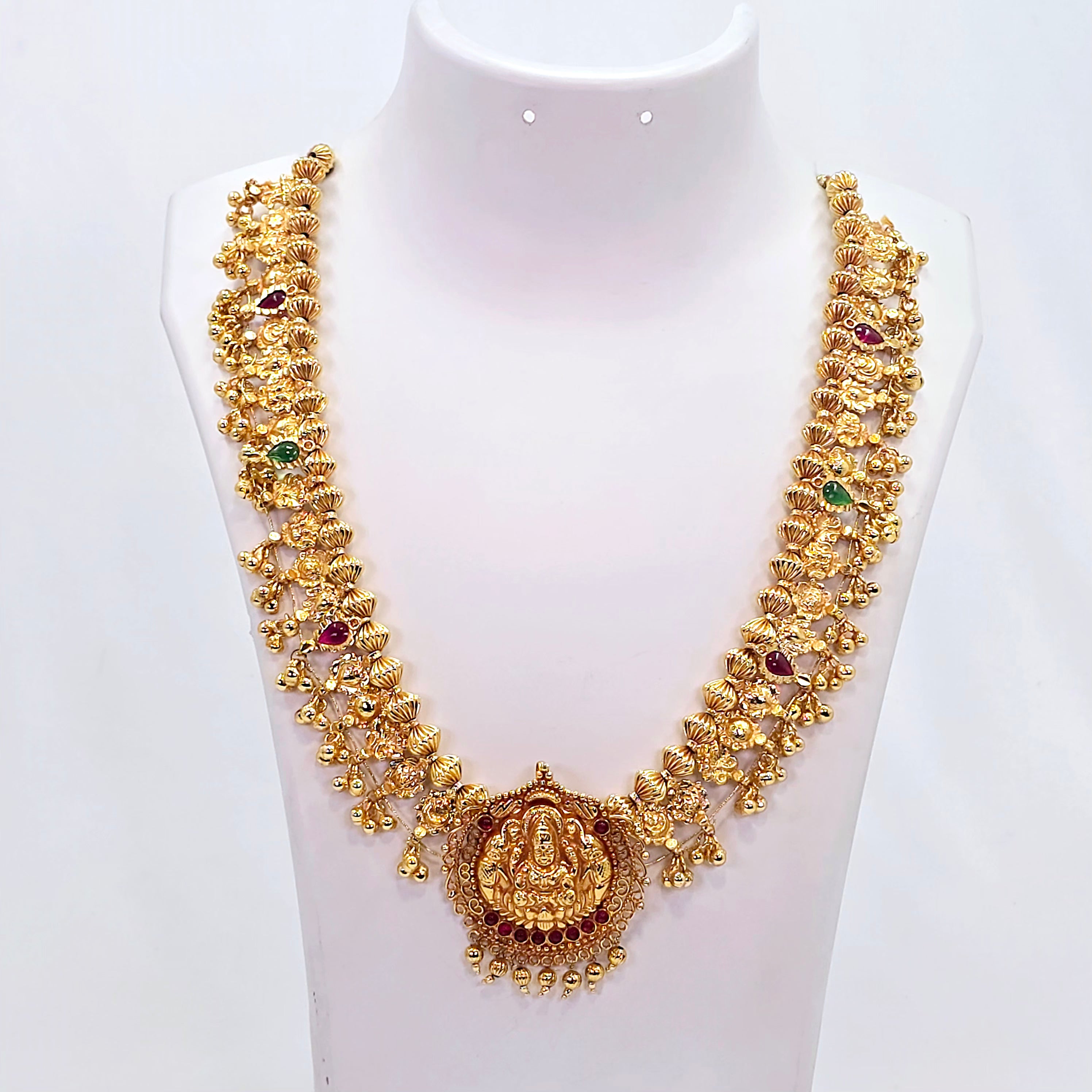 The Ruma Antique Goldforming Saaj