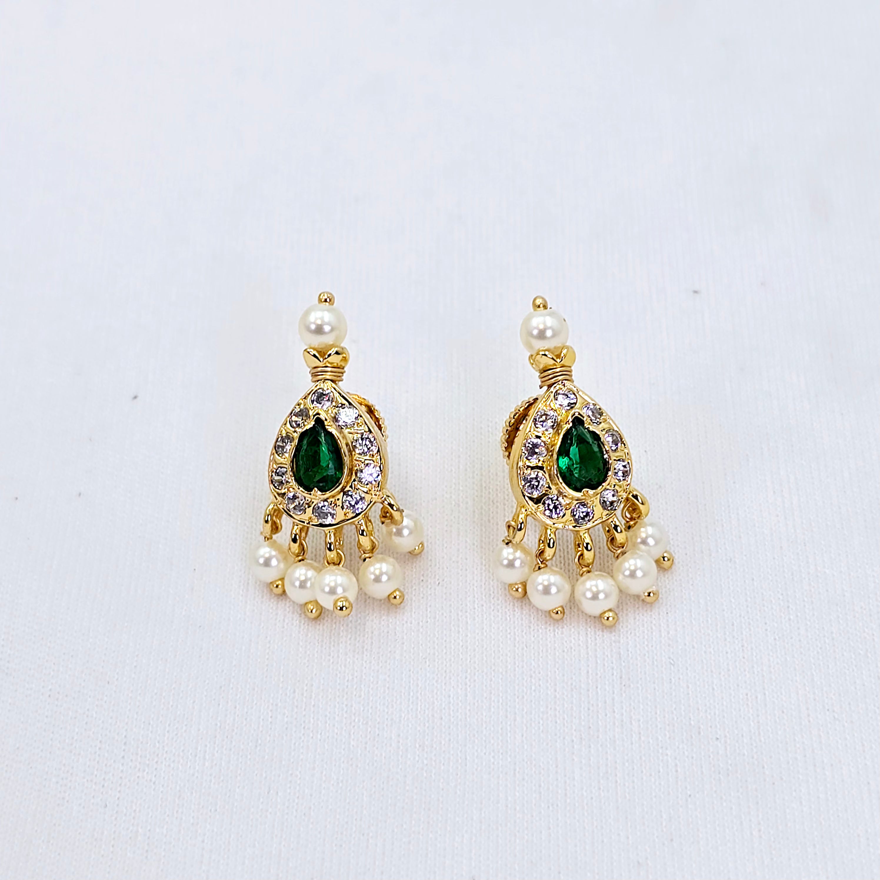 The Vibha Moti Long Necklace