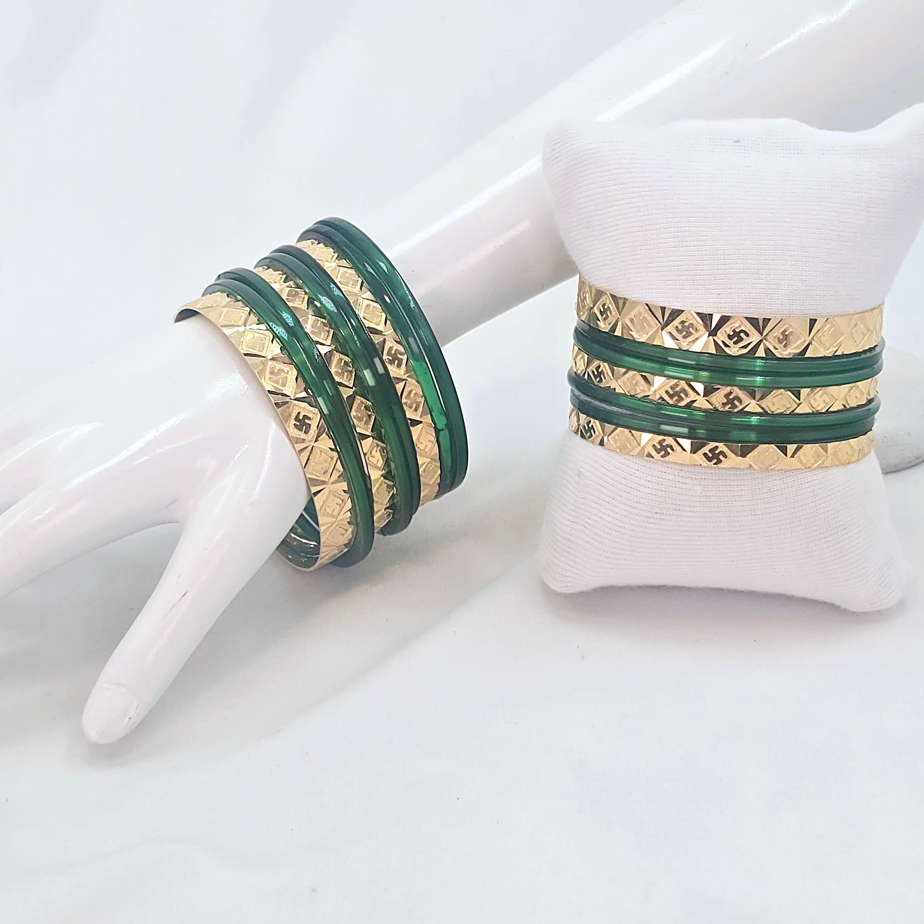 The Narmada Goldforming Bangle