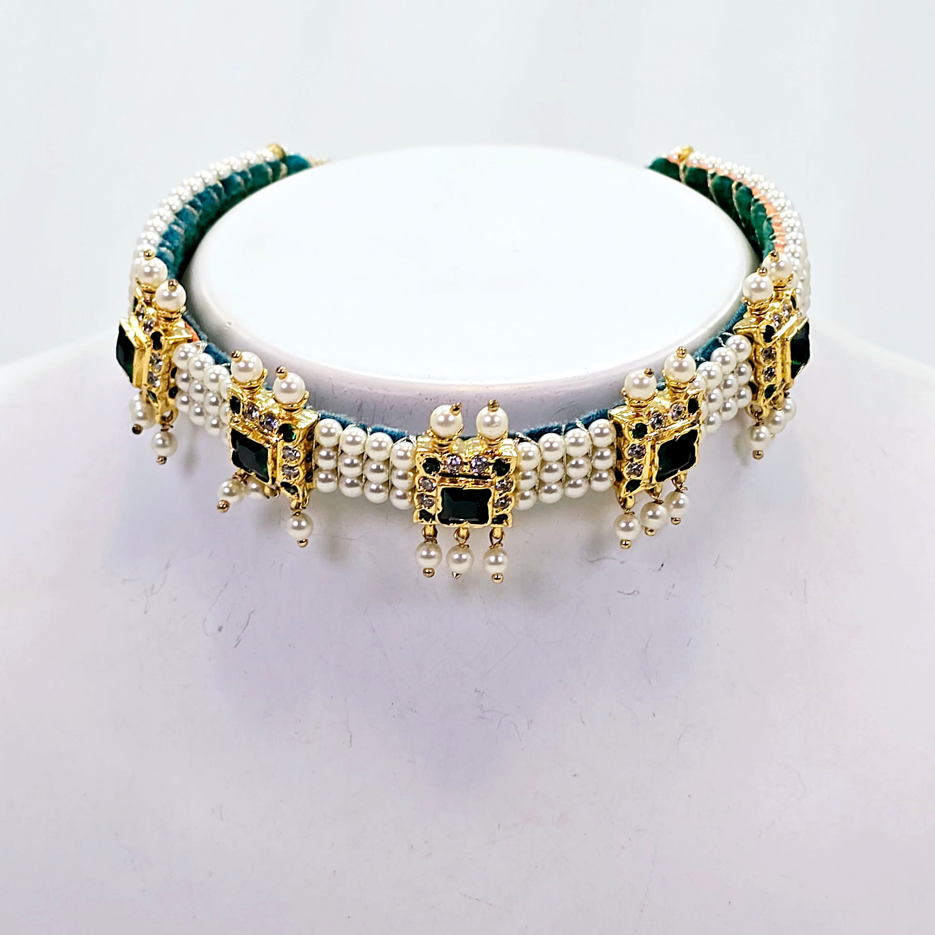 The Srushti Moti Necklace