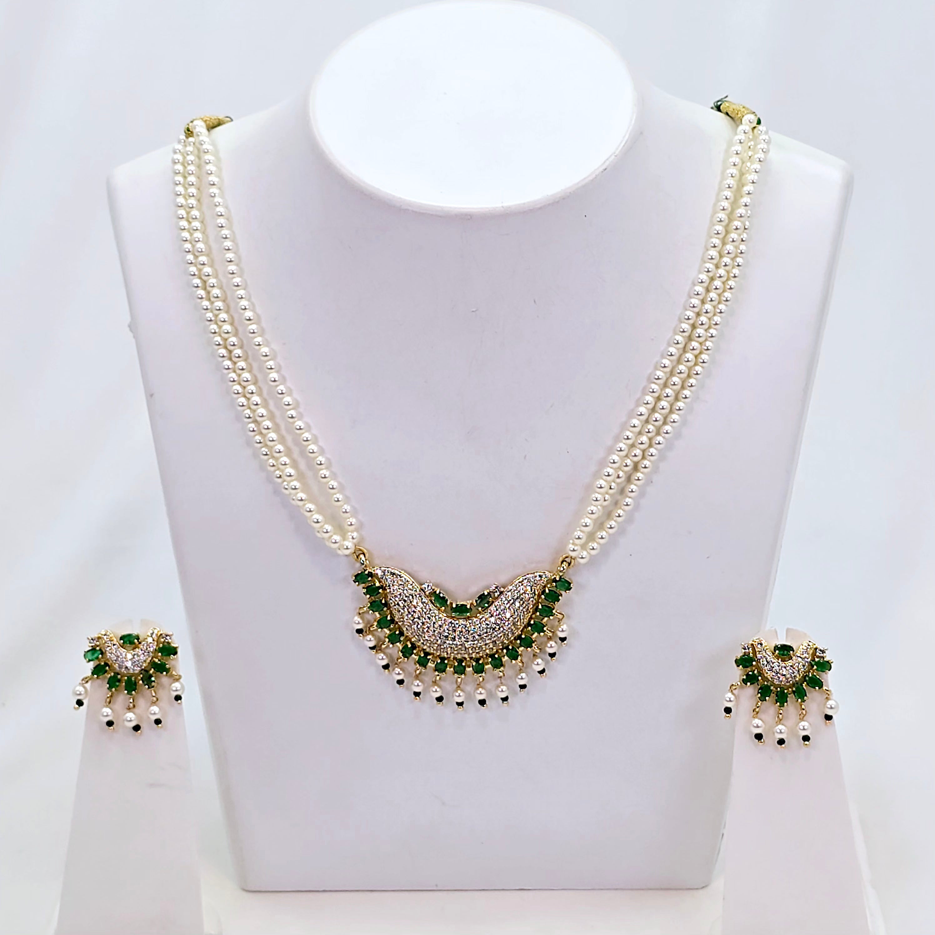 The Kalyani Moti Necklace