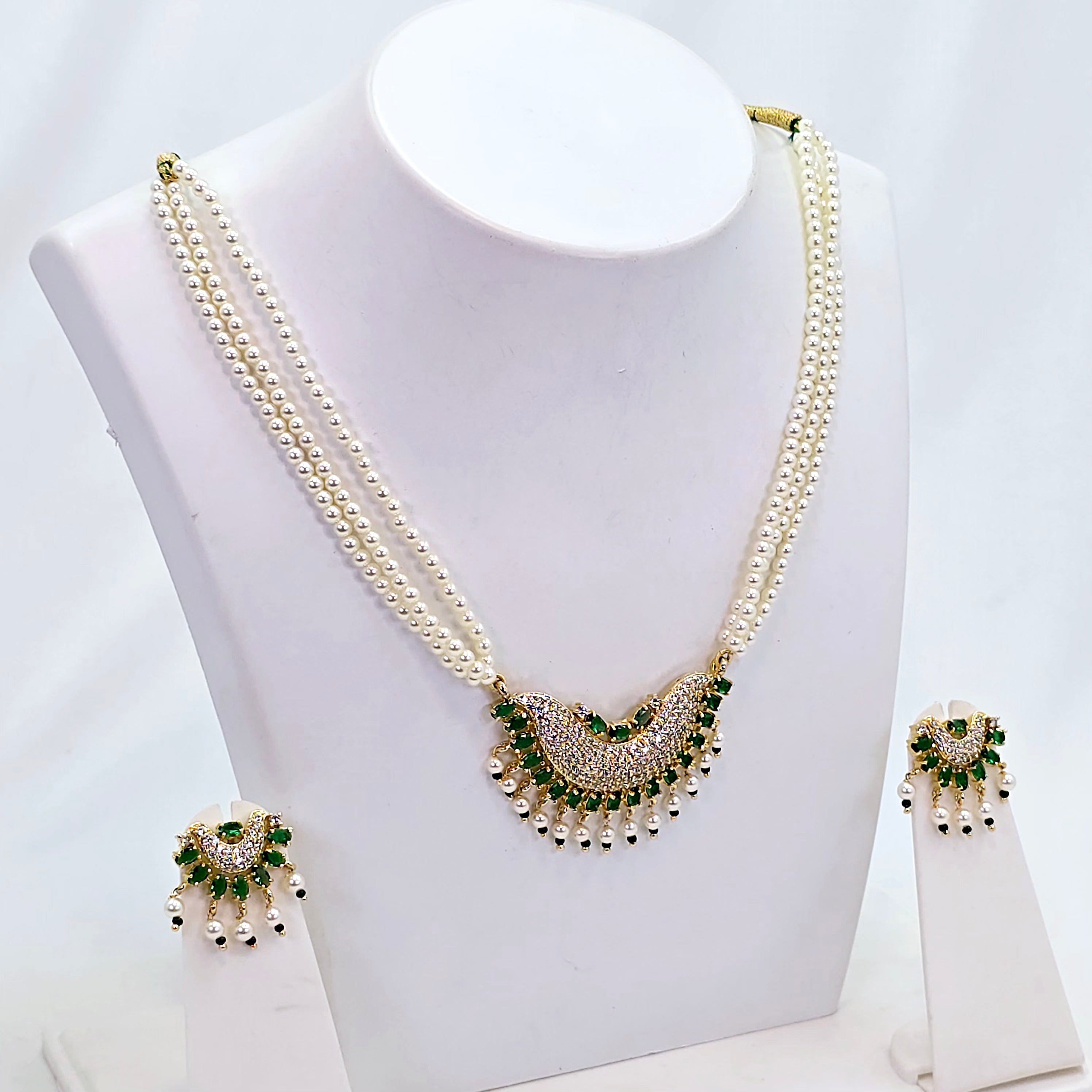 The Kalyani Moti Necklace