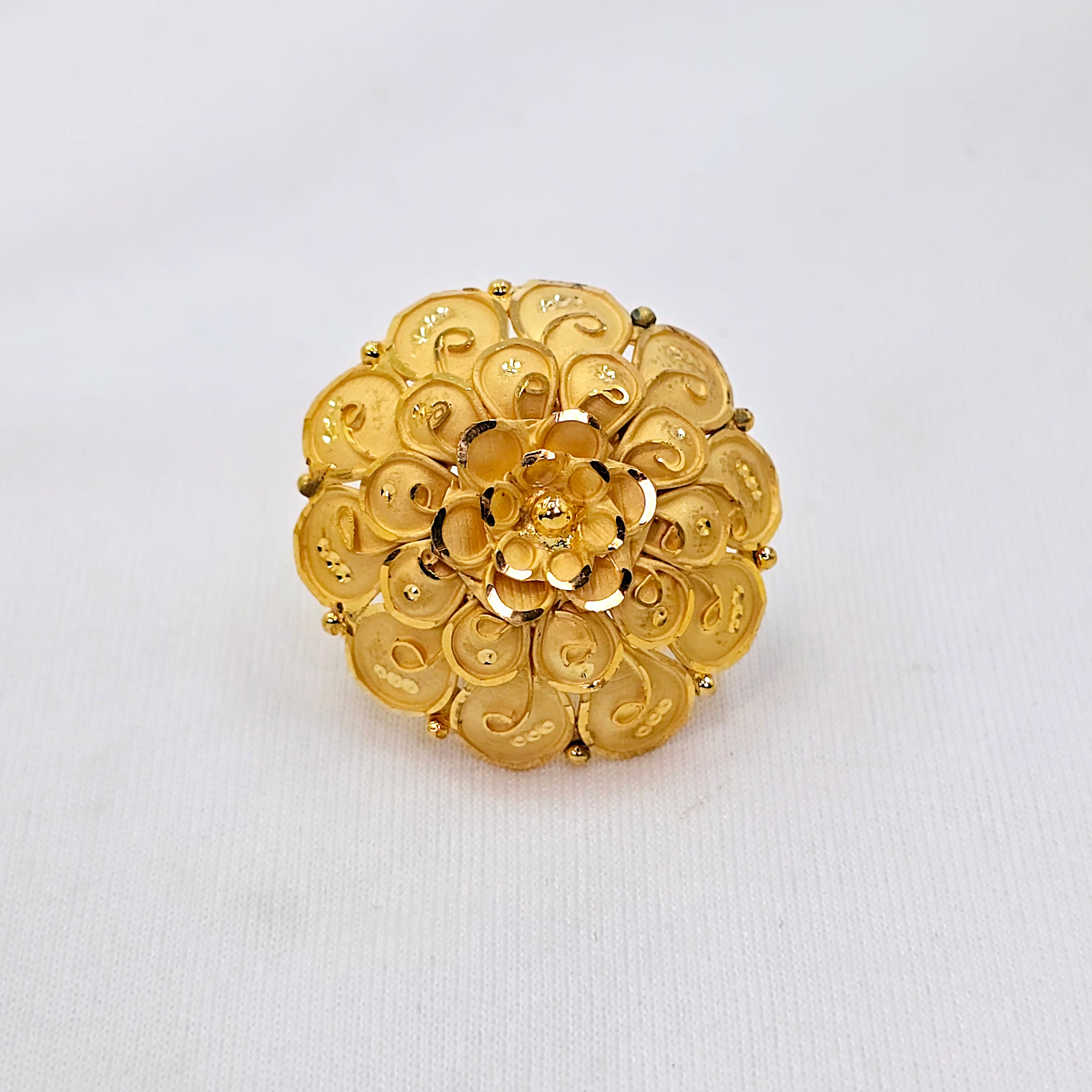 The Priyal Goldforming Ring