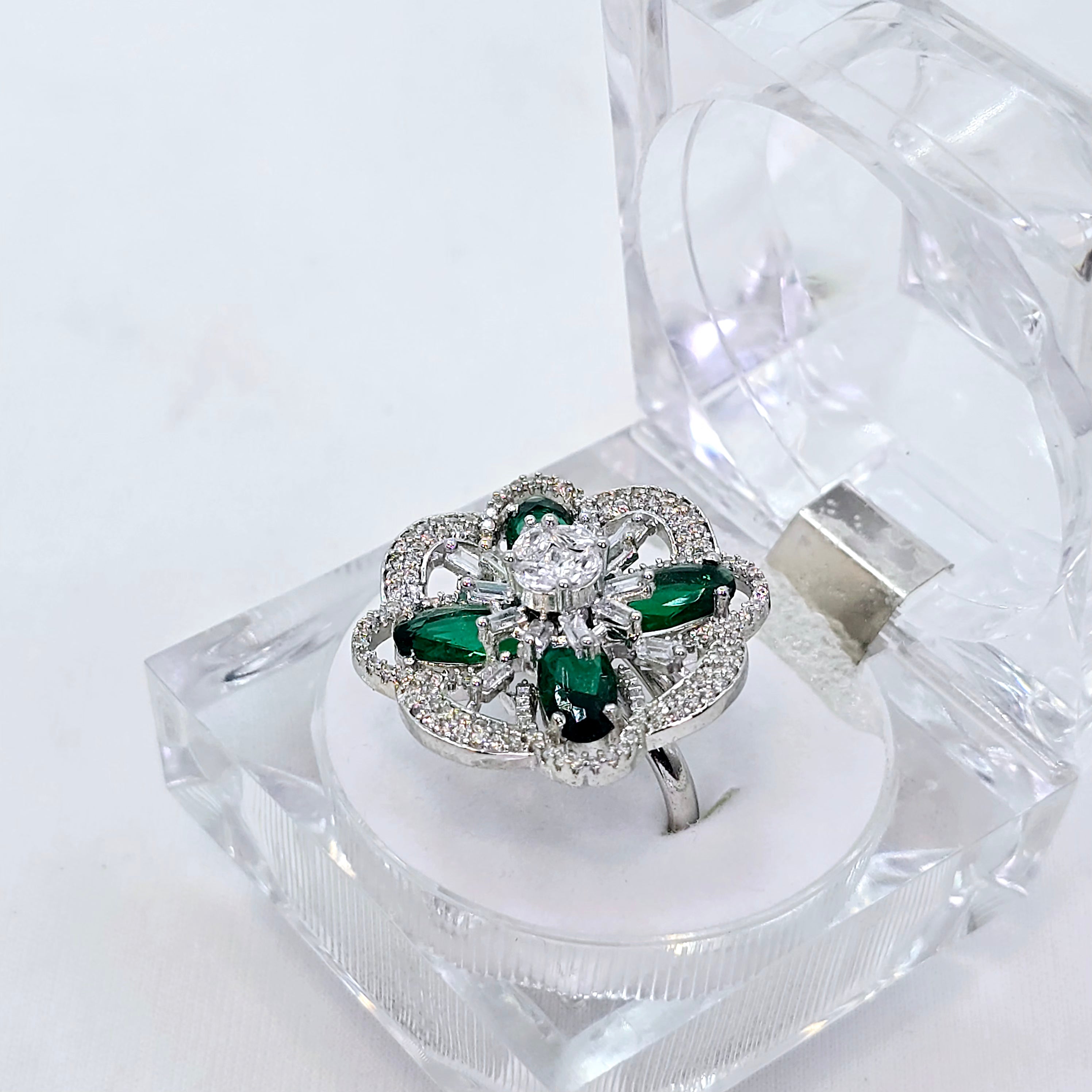The Regan Whitegold A.D Ring
