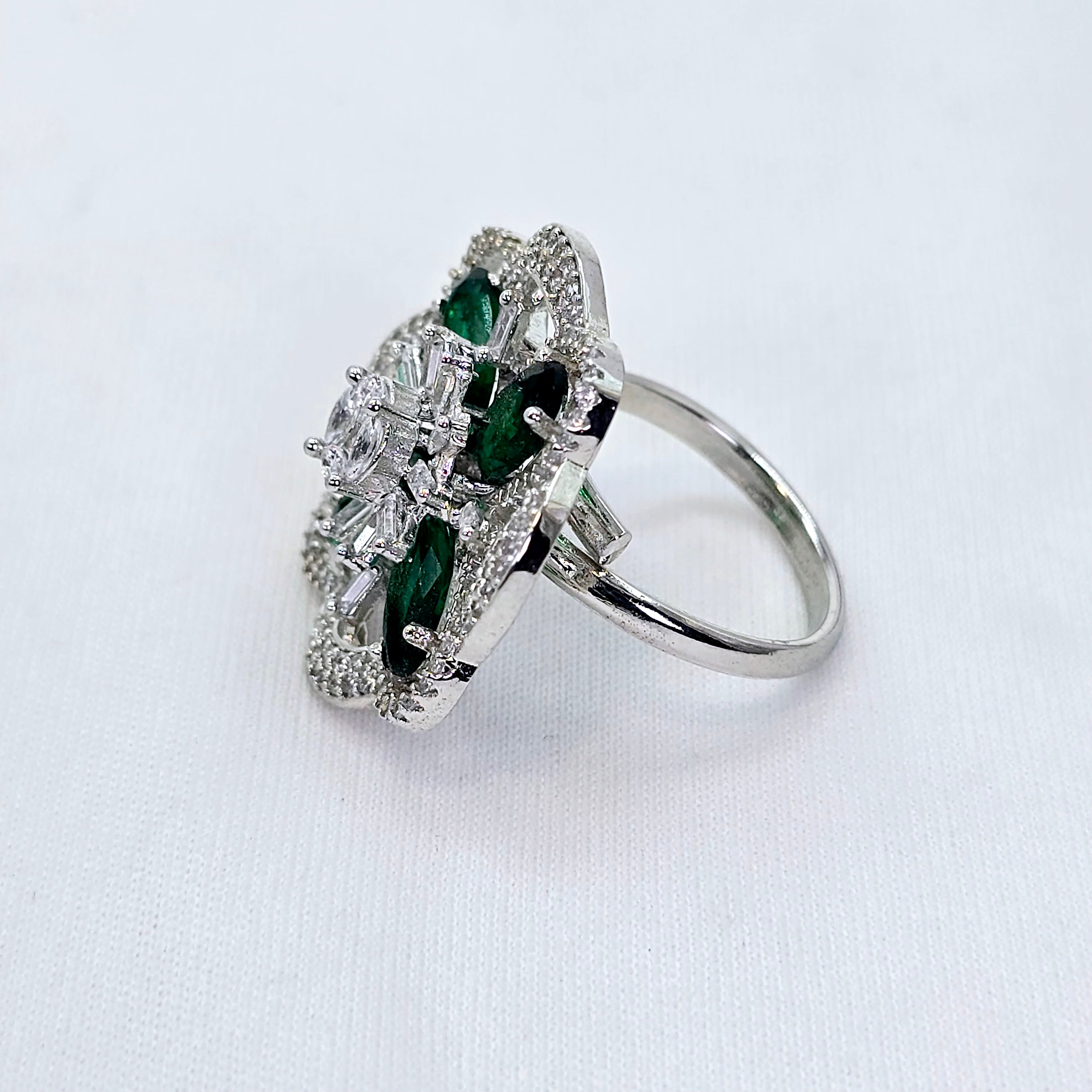 The Regan Whitegold A.D Ring