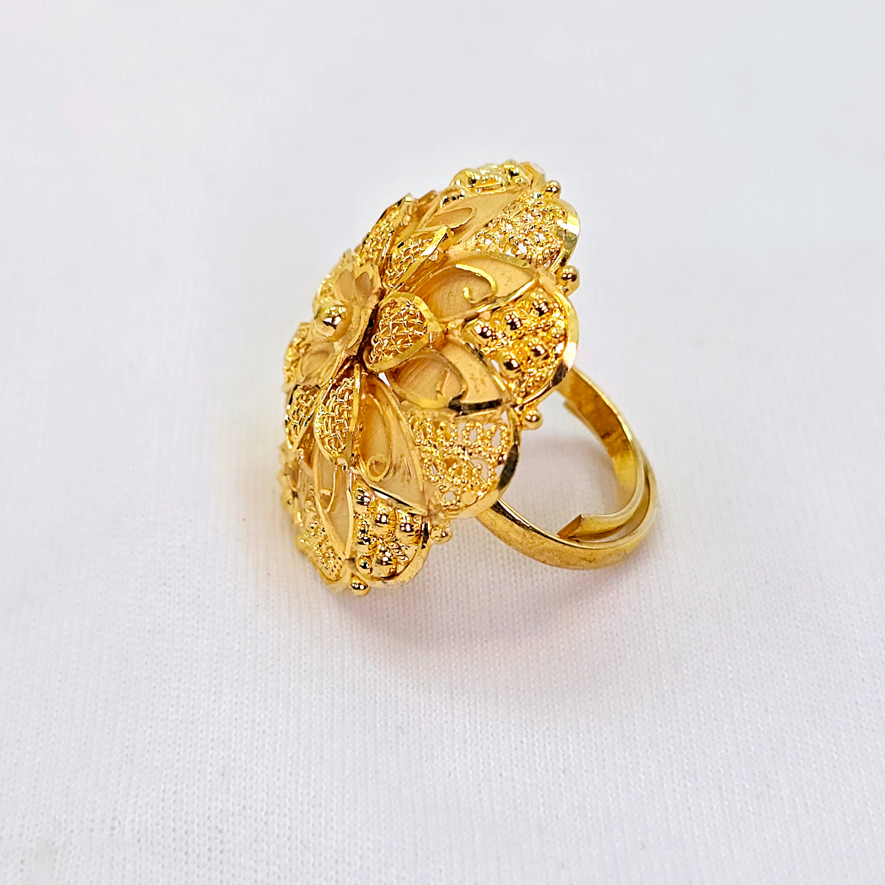 The Parvati Goldforming Ring